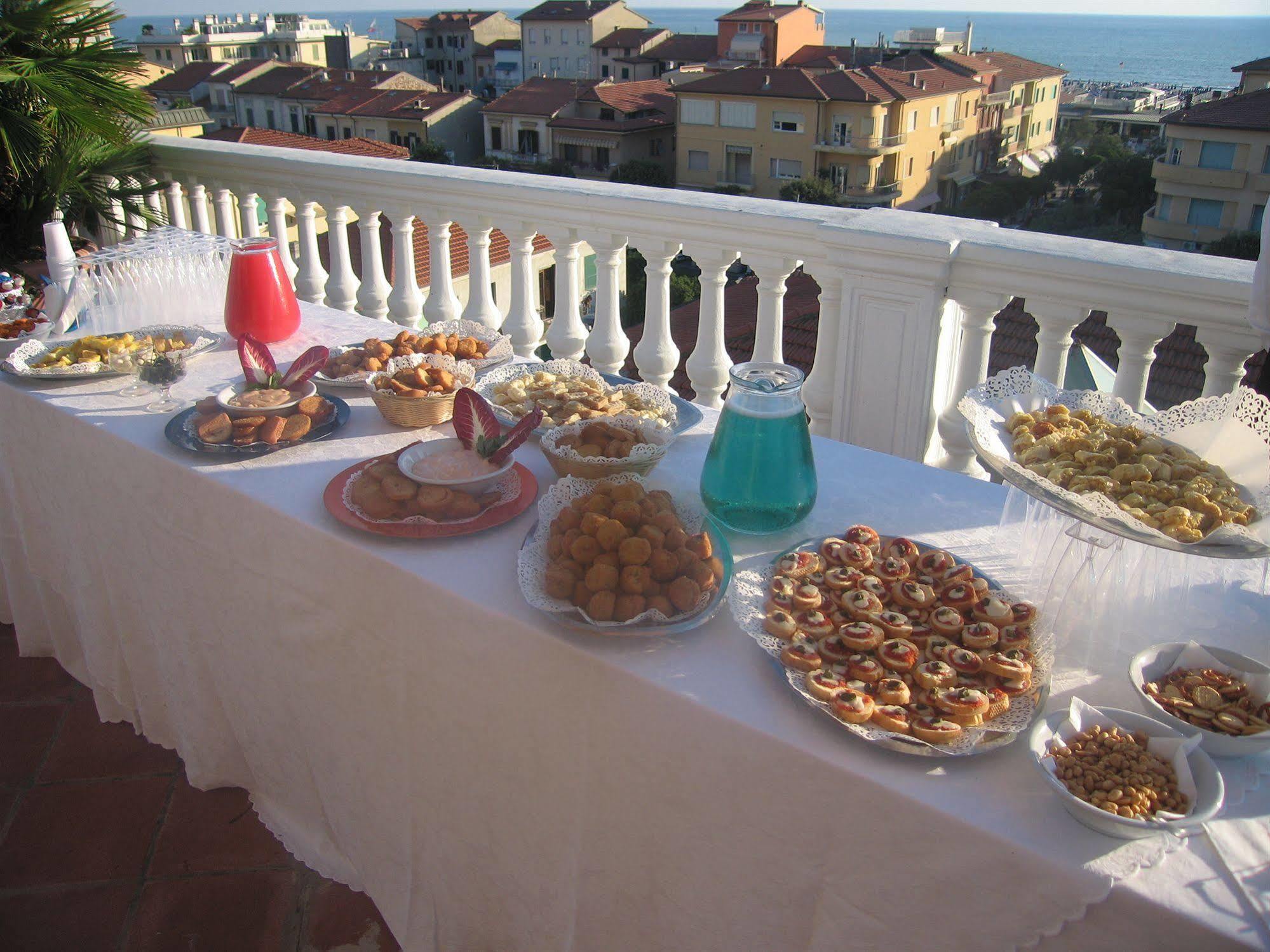 Hotel Regina Lido di Camaiore Dış mekan fotoğraf